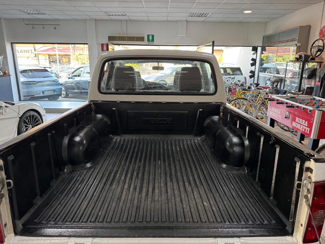 Mazda B 2500 BT 50 PICK-UP 5 POSTI PERFETTO SUBITO DISPONIBILE