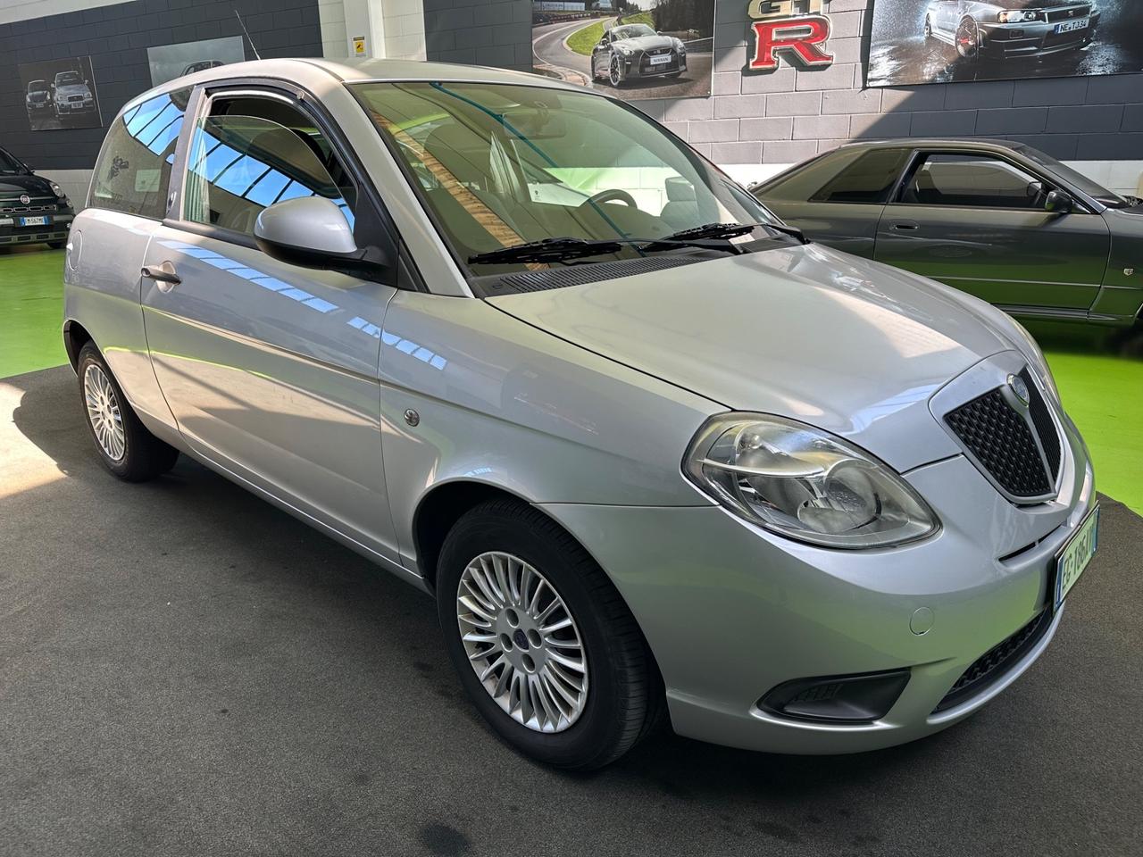 Lancia Ypsilon 1.2 60CV Elle —SOLO 71.700KM—