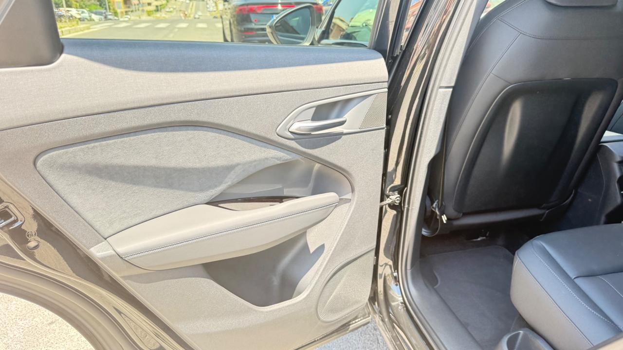 Audi Q3 SPB 40 TDI quattro S tronic line edition MATRIX PELLE TETTO APRIBILE NAVI KAMERA 360 PDC CERCHI