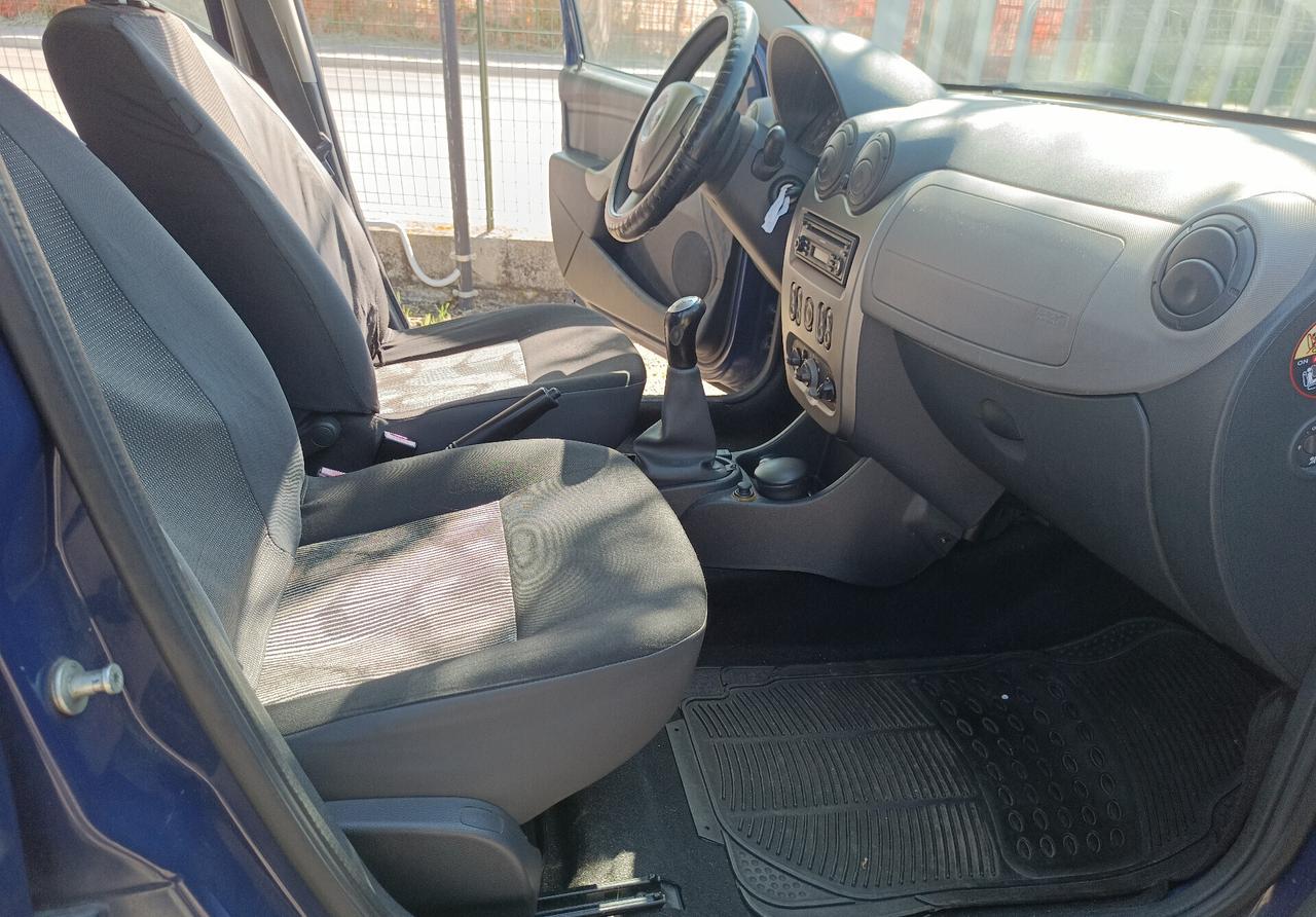 Dacia Sandero 1.4 8V GPL