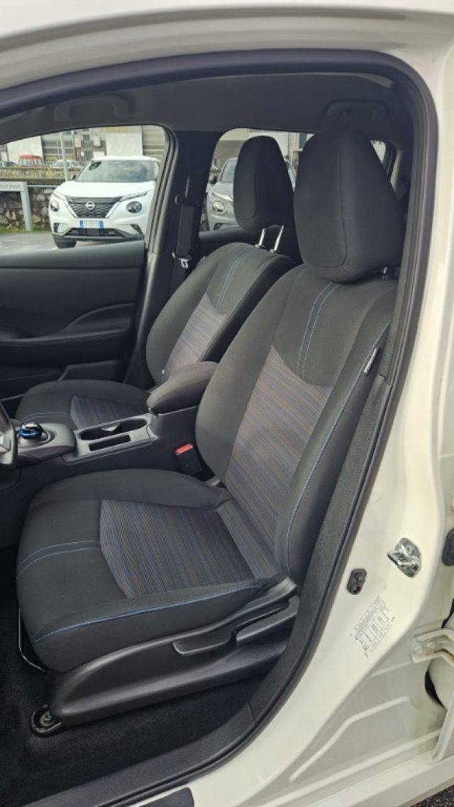 NISSAN Leaf Acenta 40 kWh AUTOCARRO