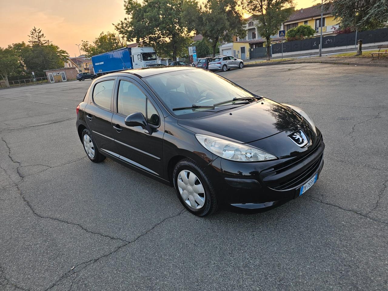 Peugeot 207 1.4 8V 75CV 5p. Energie Sport ECO GPL