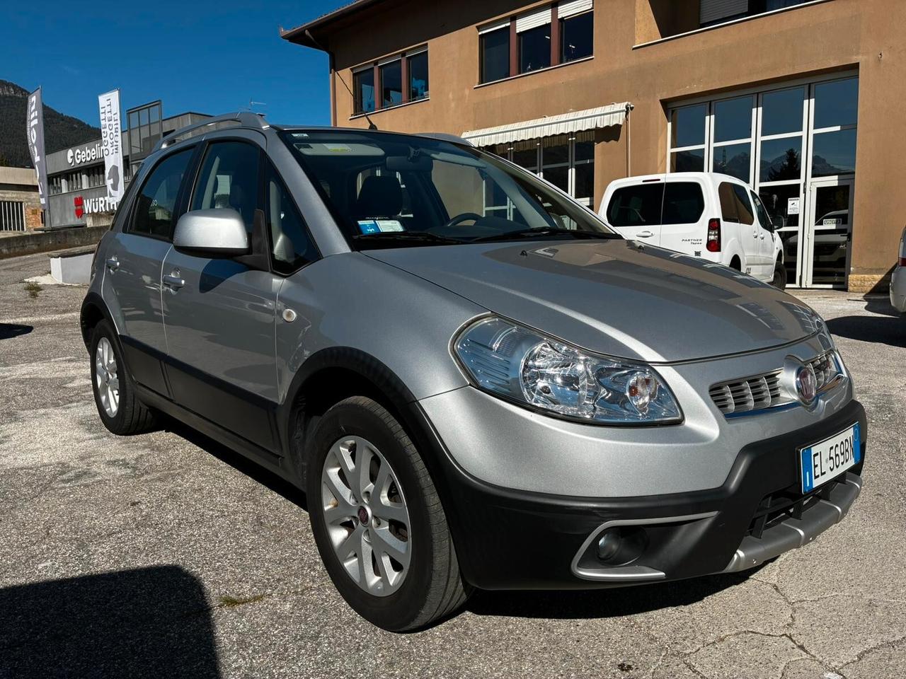 FIAT SEDICI 4x4 2.0MJT 135CV EURO5 6M - NEOPATENTATI