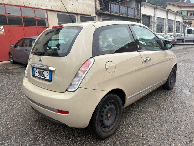LANCIA Ypsilon 1.2 ADATTA A NEOPATENTATI