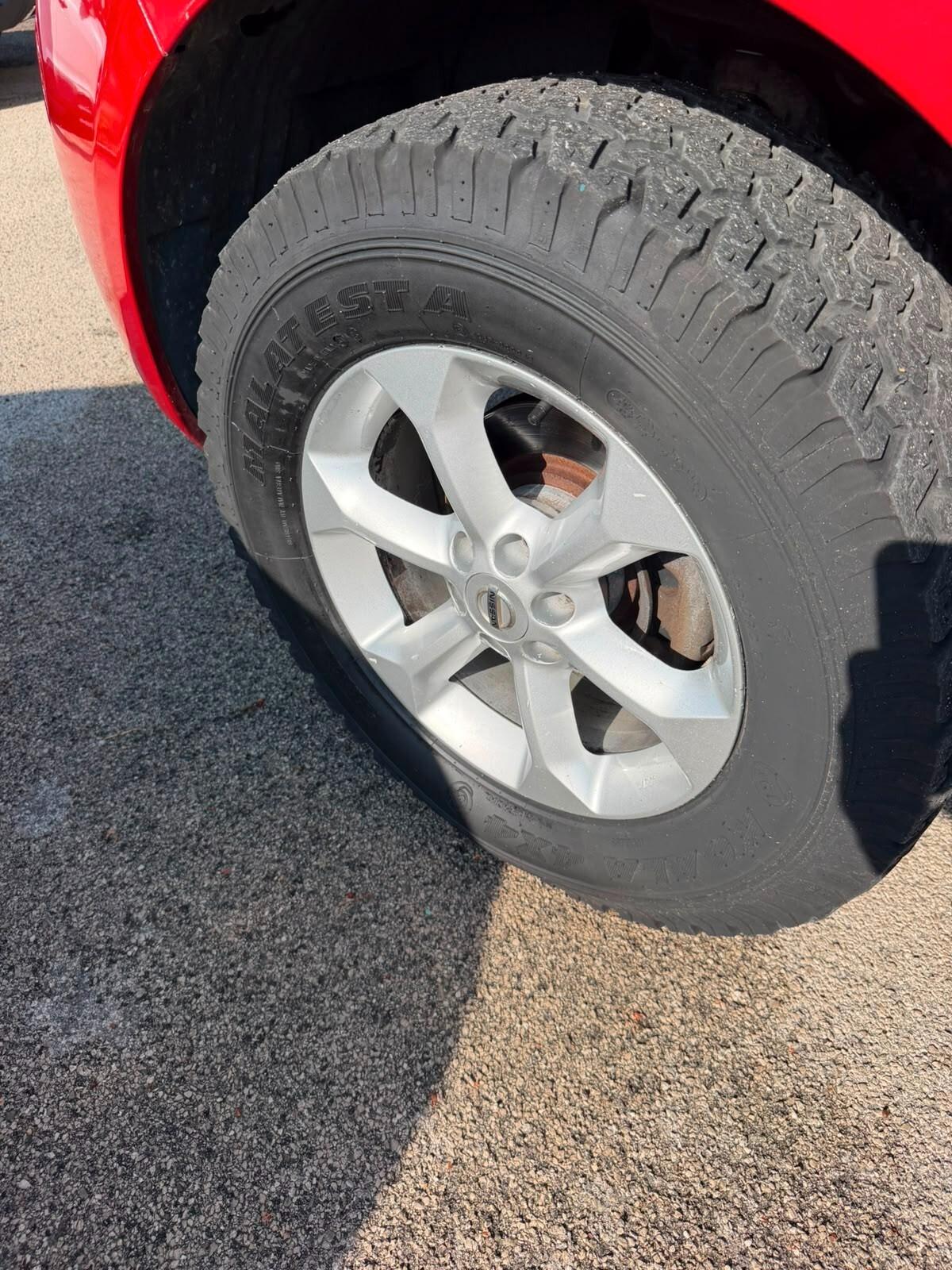 Nissan Navara 2.5 dCi 190CV 4 porte Double Cab LE