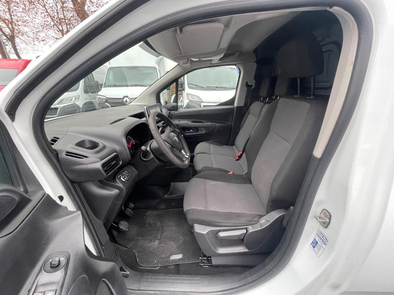Opel Combo Cargo 1.5d 100cv L1H1 Essentia mt5
