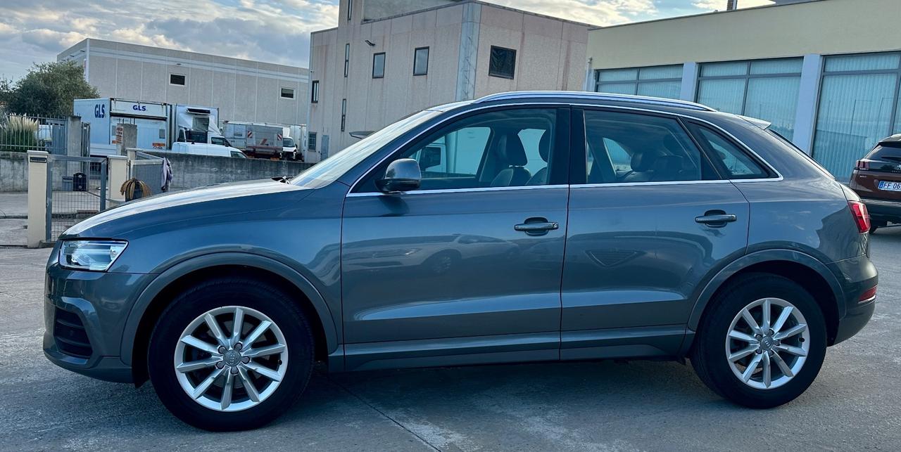 Audi Q3 2.0 TDI 150 CV Sport