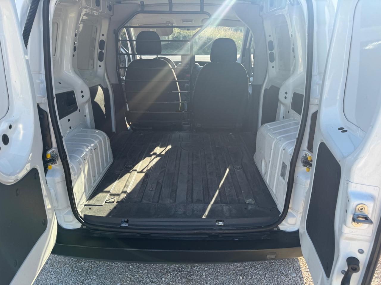 Fiat Fiorino 1.3 MJT 190.000 km prezzo 2.900€