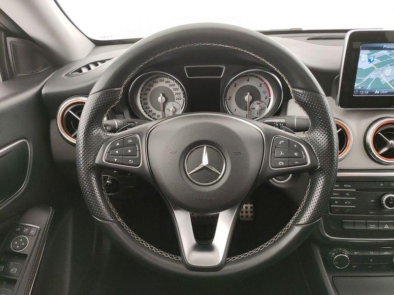 Mercedes-Benz CLA Shooting Brake 200 d Sport Night auto