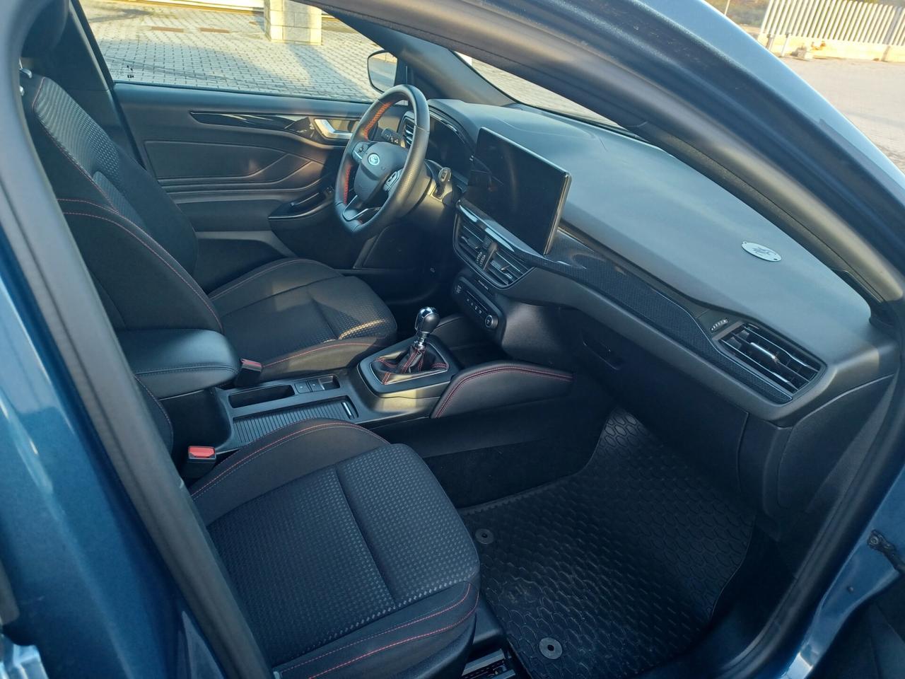 Ford Focus 1.0 EcoBoost Hybrid 125 CV 5p. ST-Line X