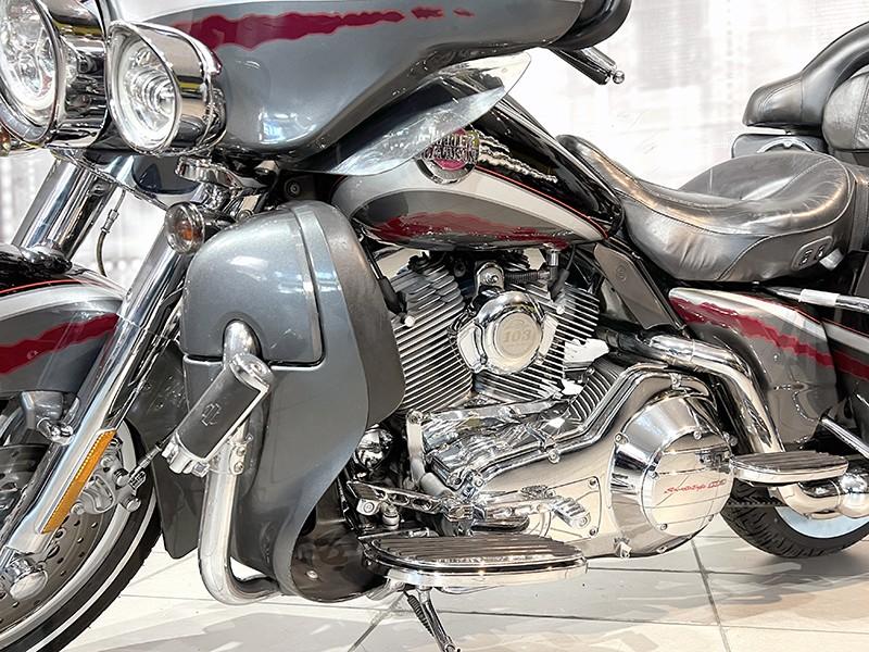 Harley Davidson Electra Glide Ultra Classic Cvo 1690