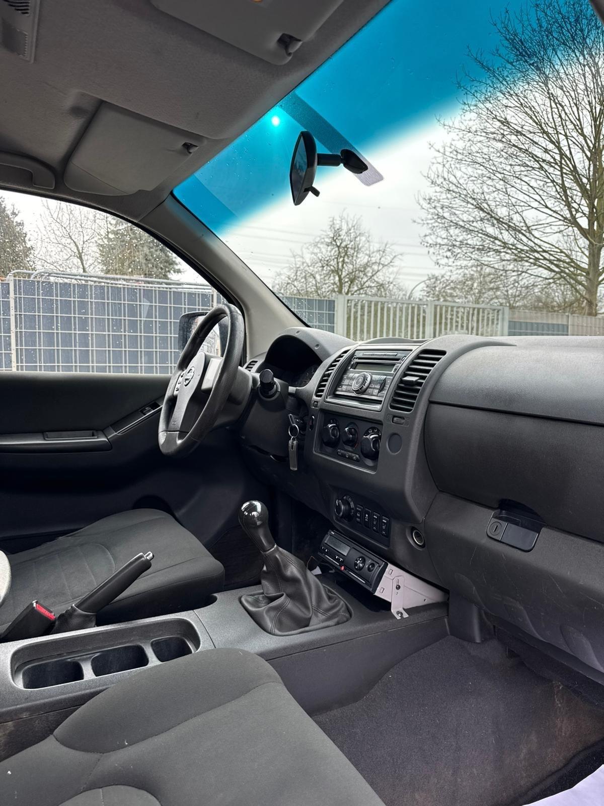 Nissan Navara 2.5 dCi 190CV 2 porte King Cab Sport