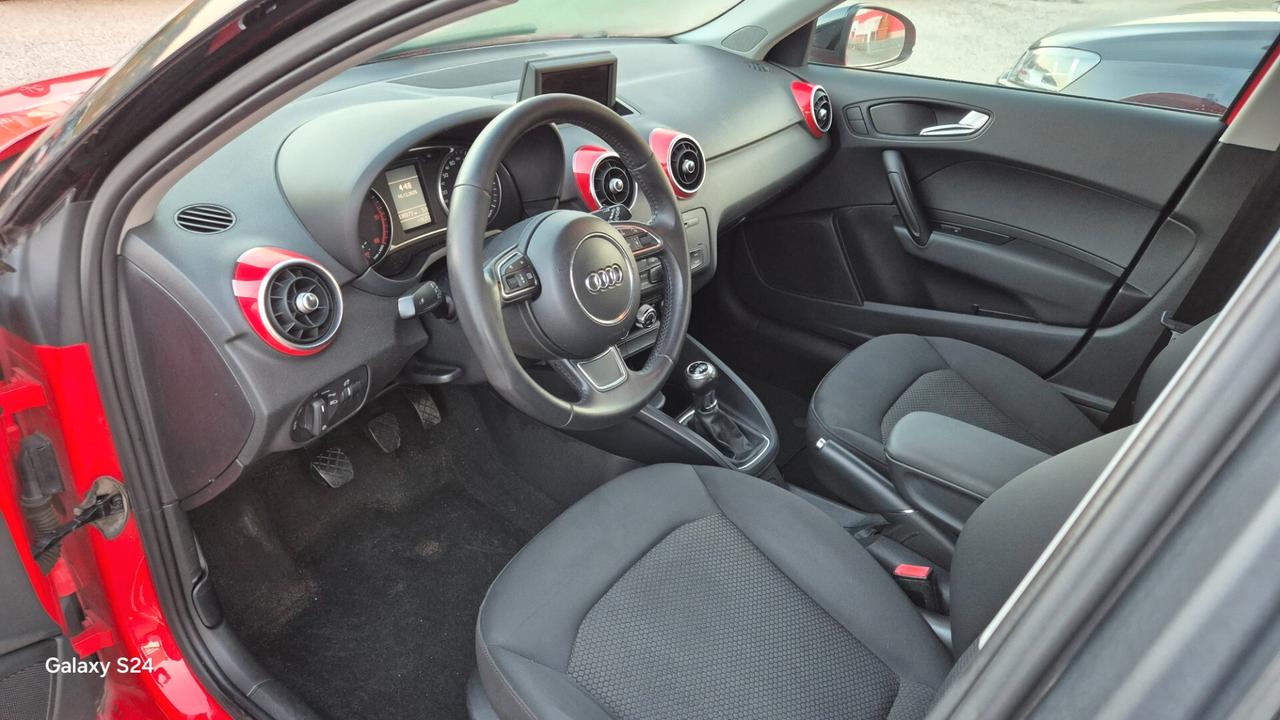 Audi A1 1.6 TDI S line edition plus