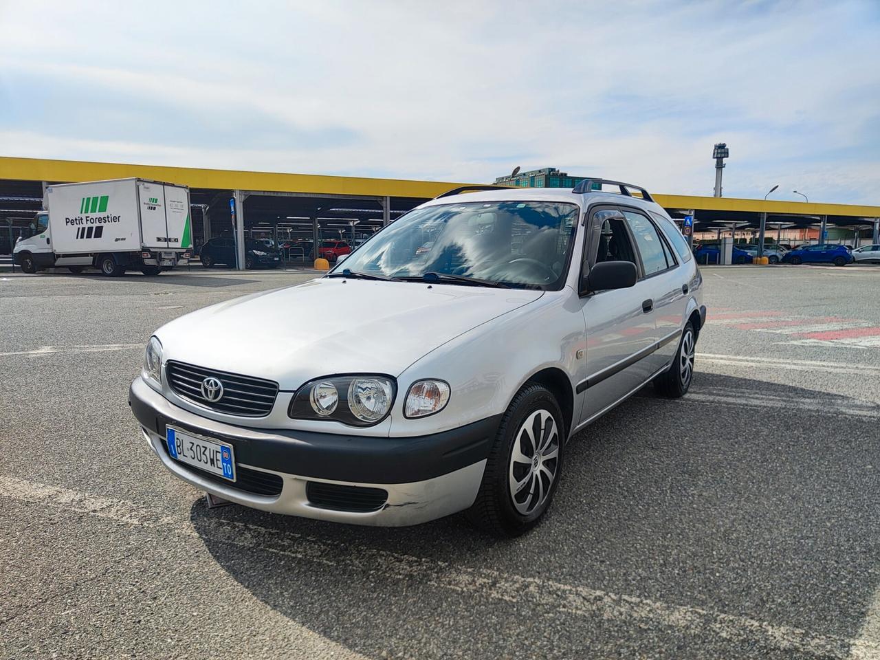 Toyota Corolla 1.4i 16V S.W. Sol