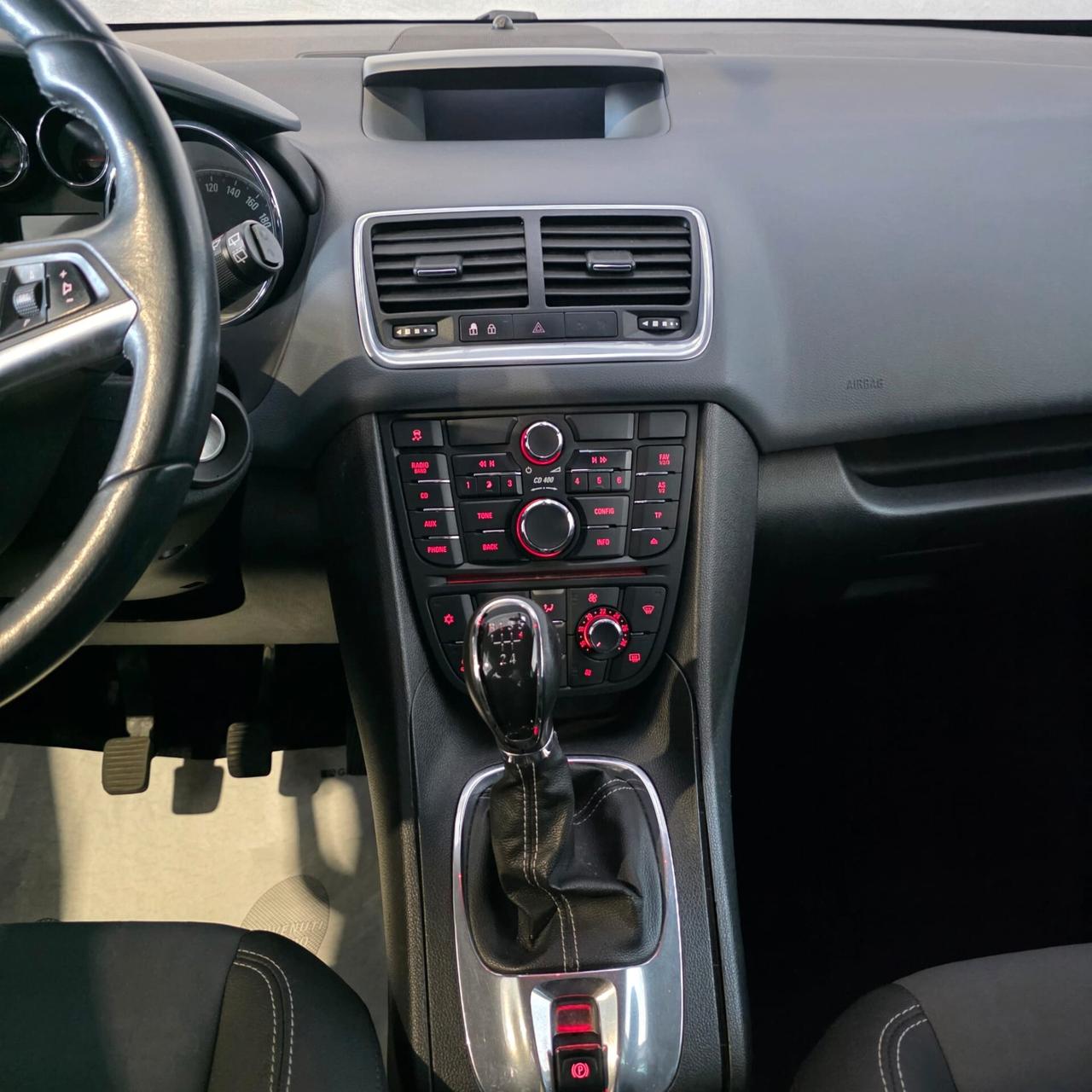 Opel Meriva 1.4 BENZINA NEOPATENTATI