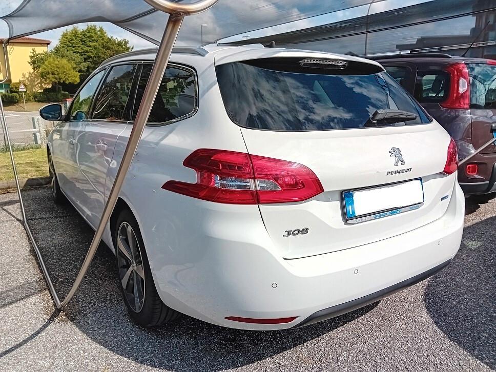 Peugeot 308 BlueHDi 150 S&S SW Allure