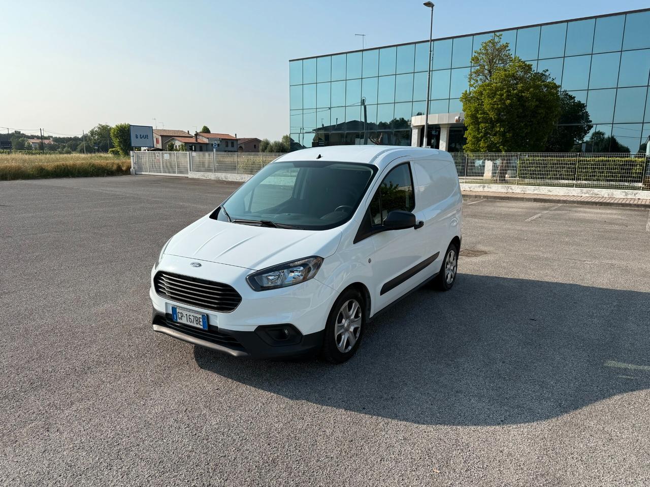 Ford Transit Courier Transit Courier 1.5 TDCi 75CV Van Trend