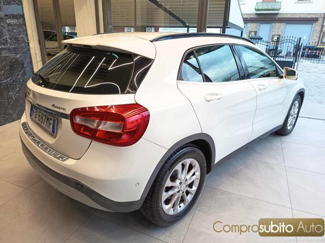 MERCEDES-BENZ GLA 200 d Automatic 4Matic Premium