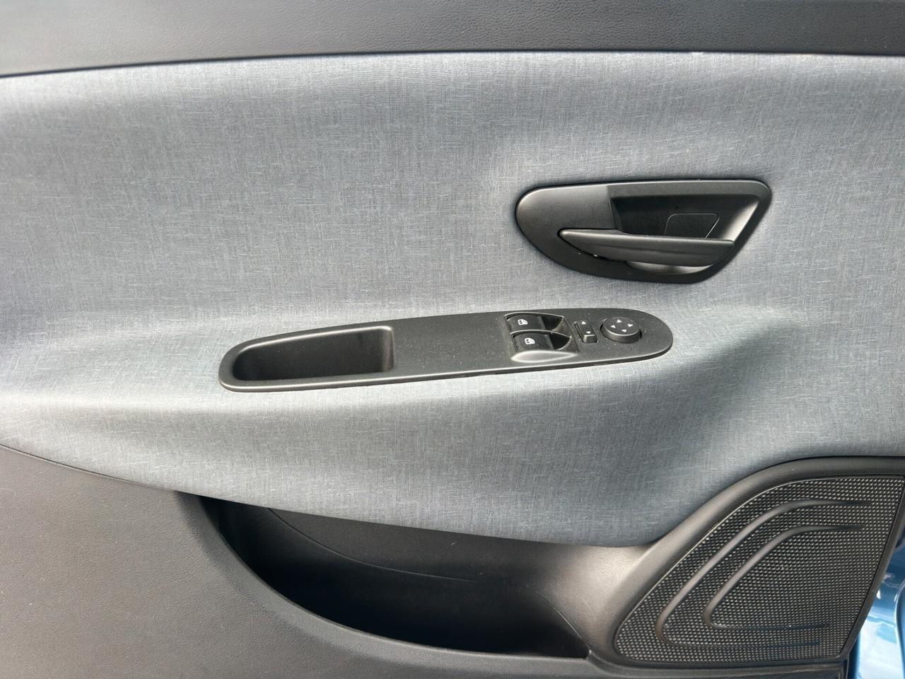 Lancia Ypsilon 1.0 FireFly 5 porte S&S Hybrid Gold