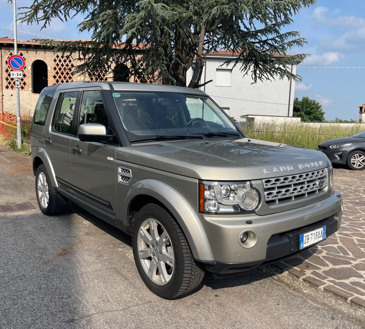 Land Rover Discovery 4 3.0 SDV6 245CV HSE