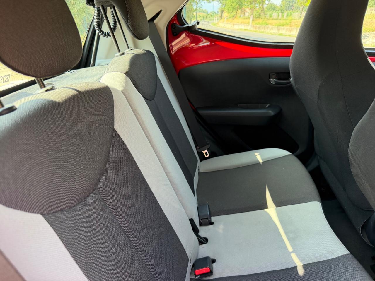 Toyota Aygo 1.0 VVT-i 69 CV 5 porte