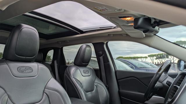 JEEP Cherokee OVERLAND 2.2d 200cv