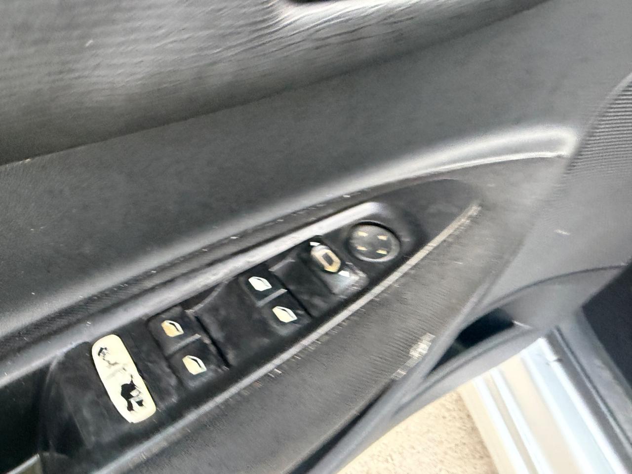 CITROEN C4 1.4 BENZINA EURO4 NEOPATENTATI