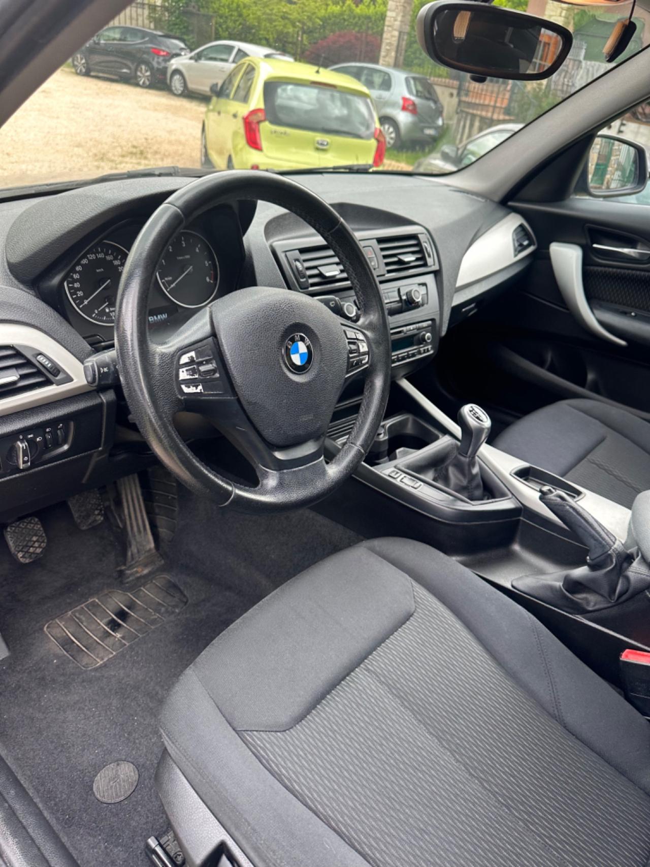 Bmw 116d 5p. URBAN GARANZ UNICOPR KMCERT EU5B