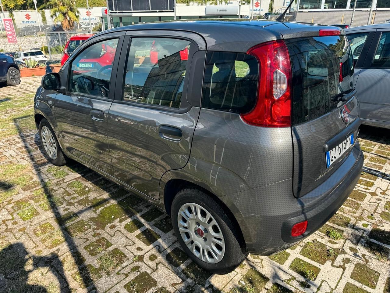 Fiat Panda 1.0cc Hybrid 70cv