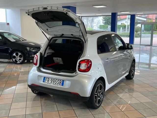 SMART ForFour 70 1.0 twinamic Passion