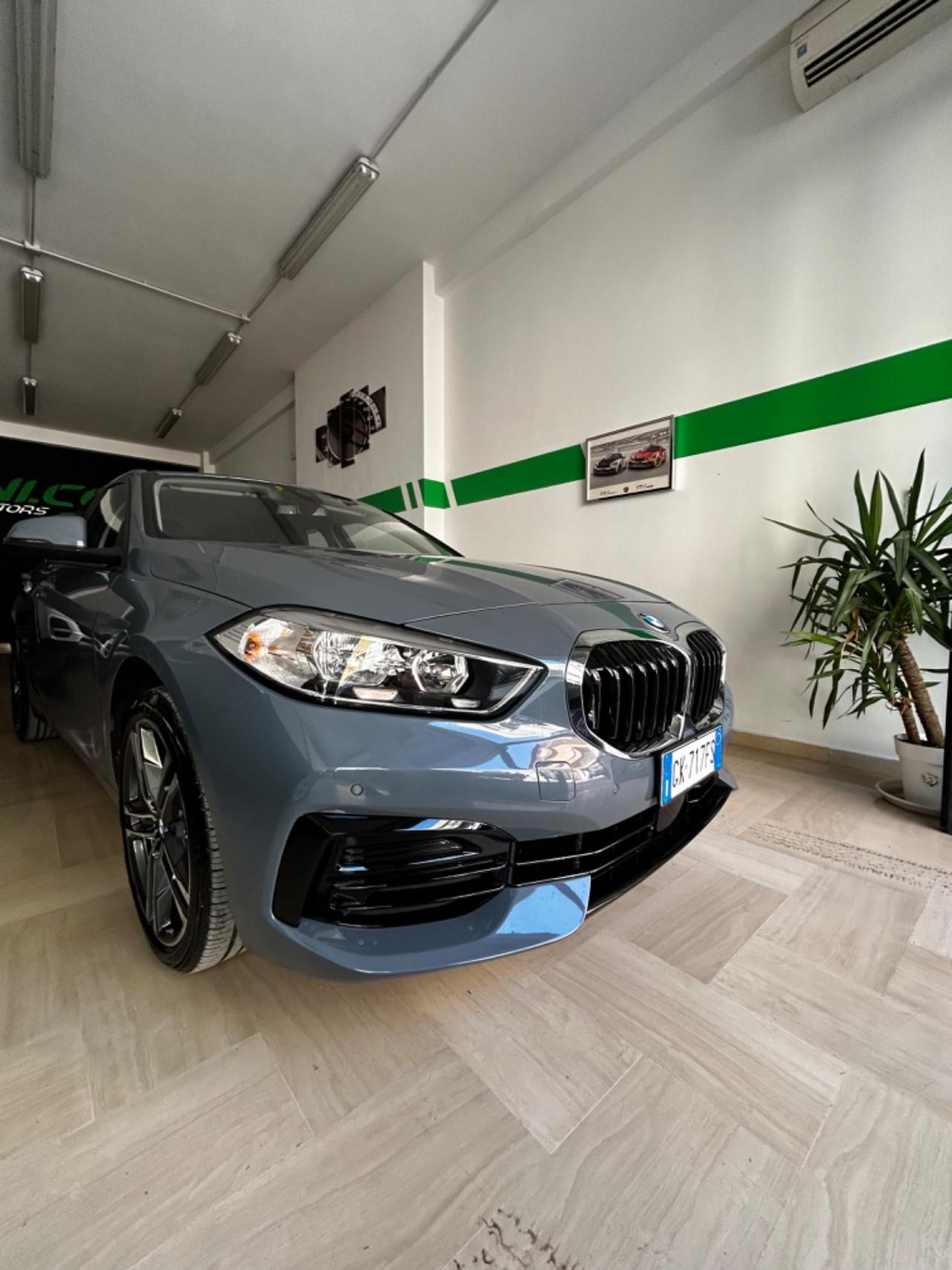 Bmw 116 116d 5p. Business Advantage