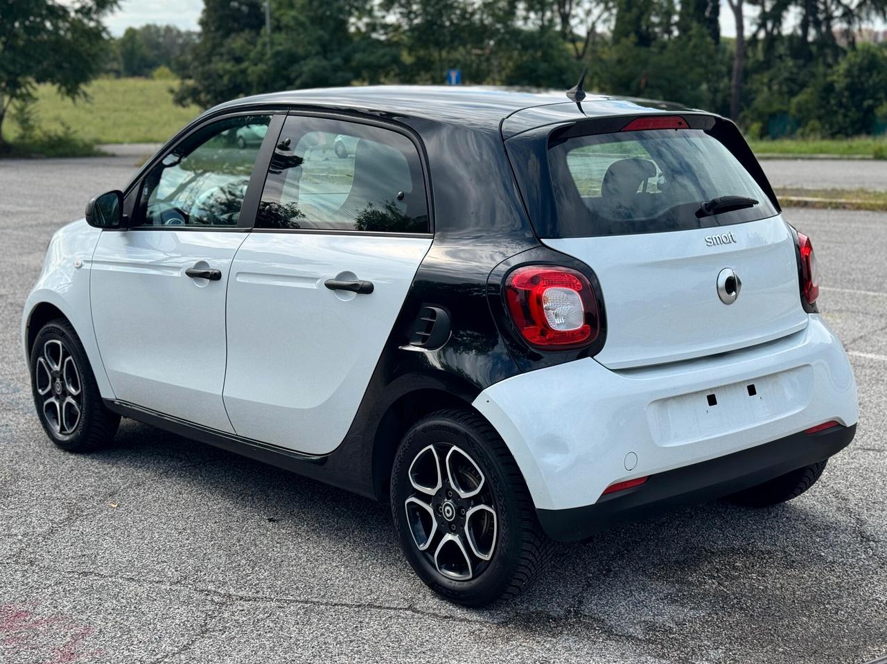 Smart ForFour 70 1.0 Youngster -TUA SENZA VINCOLI-