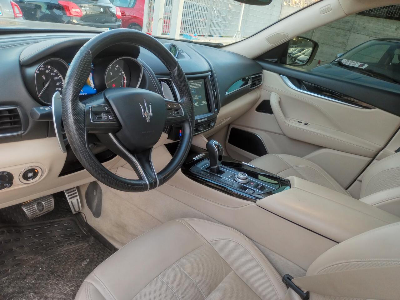 Maserati Levante TROFEO 3.0 430 CV