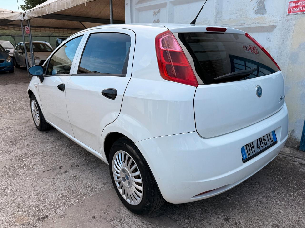 Fiat Grande Punto MJT Autocarro 4 posti
