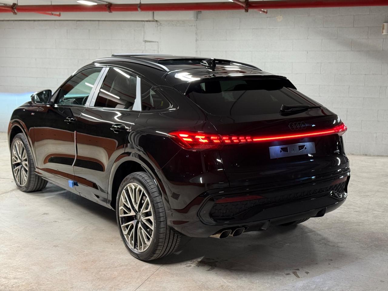 Audi Q5 SPB 40 TDI 204 CV QUATTRO S LINE - IVA ESPOSTA