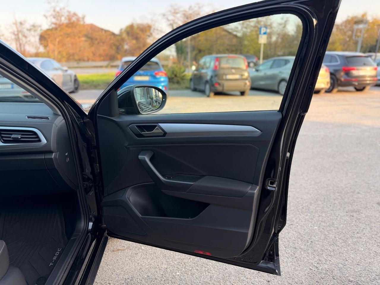 Volkswagen T-Roc Life 1.5 TSI #7870