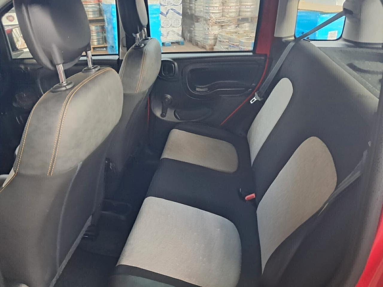 Fiat Panda 1.0 FireFly S&S Hybrid City Cross