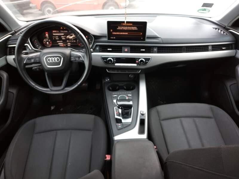Audi A4 Avant 35 TDI S tronic Sport