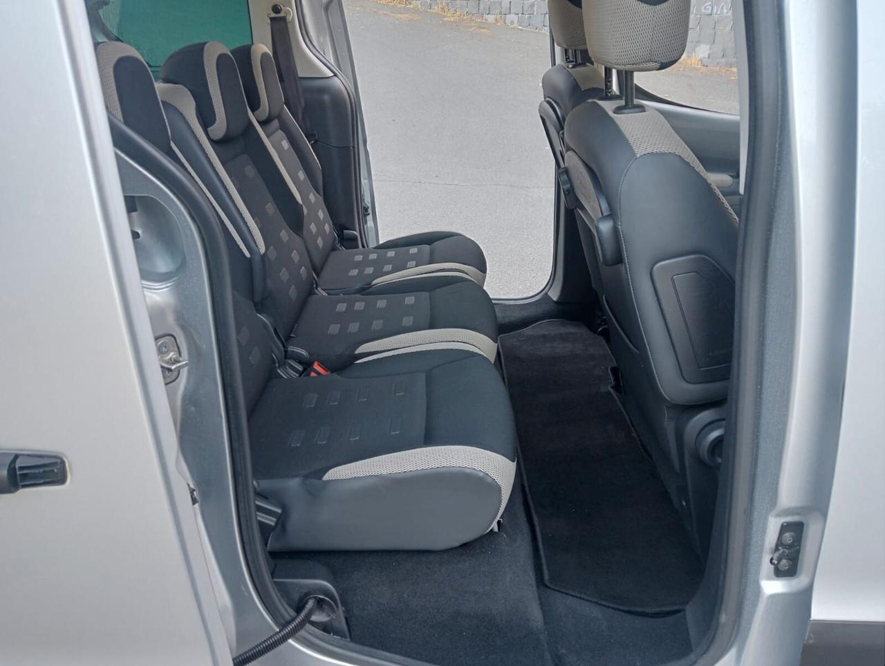 Citroen Berlingo ribassato rampa disabili