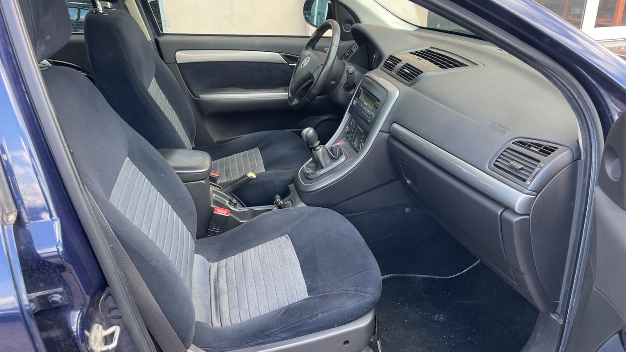Fiat Croma 1.9 Multijet Emotion