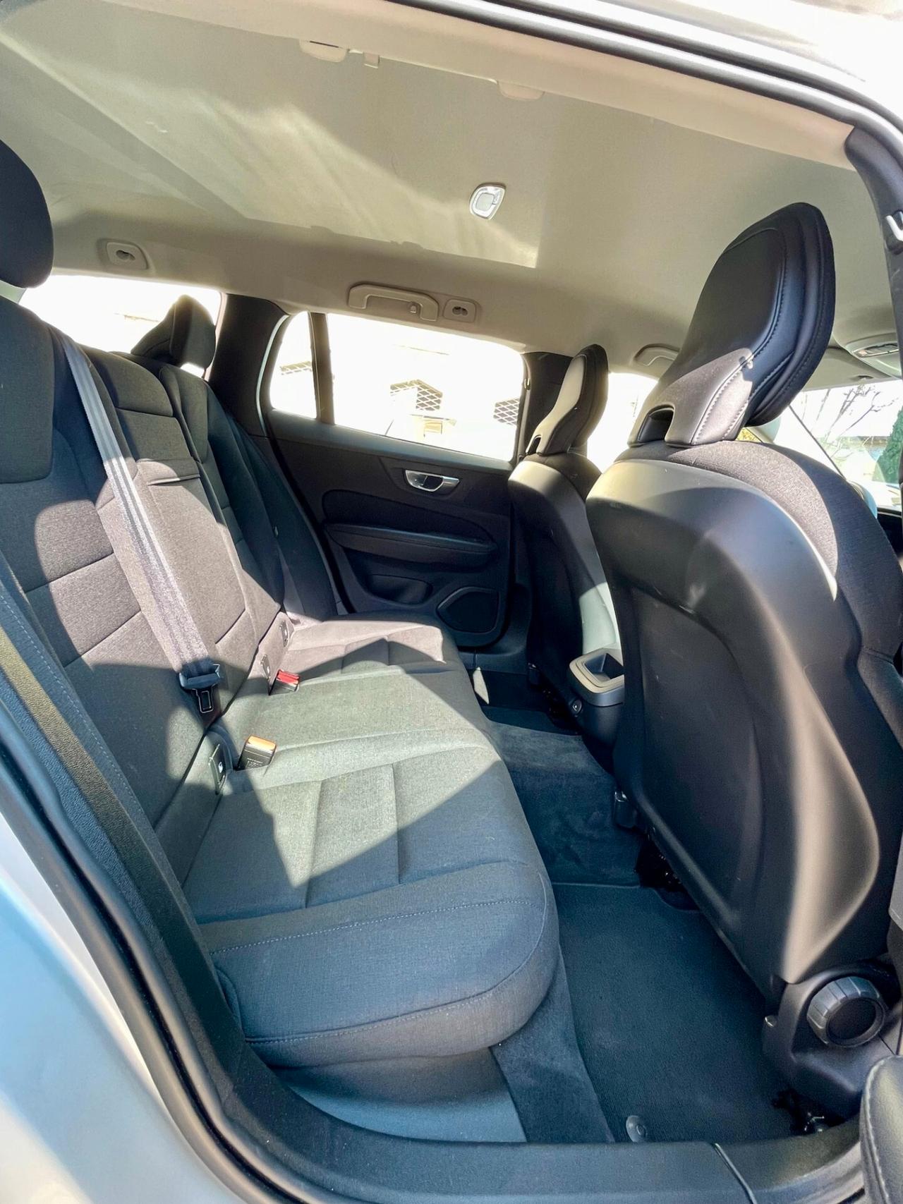 Volvo V60 Geartronic IVA ESPOSTA - TAGLIANDI UFFICIALI