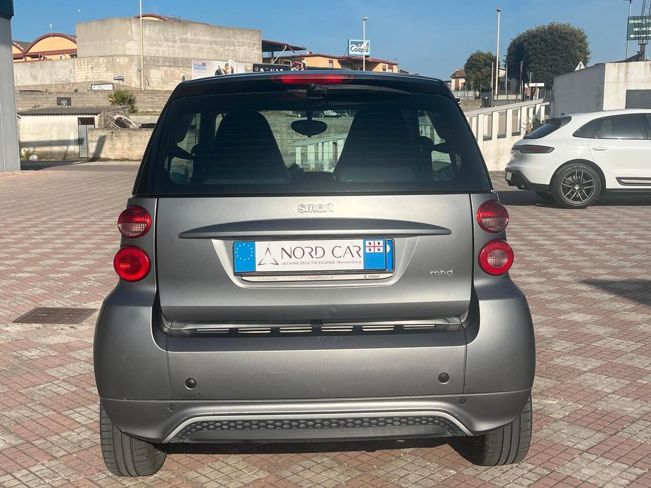 Smart ForTwo 1000 52 kW MHD coupé passion