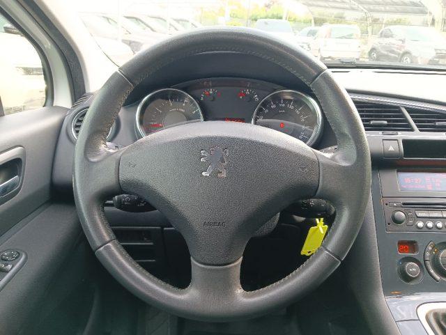 PEUGEOT 3008 1.6 VTi 120CV Tecno