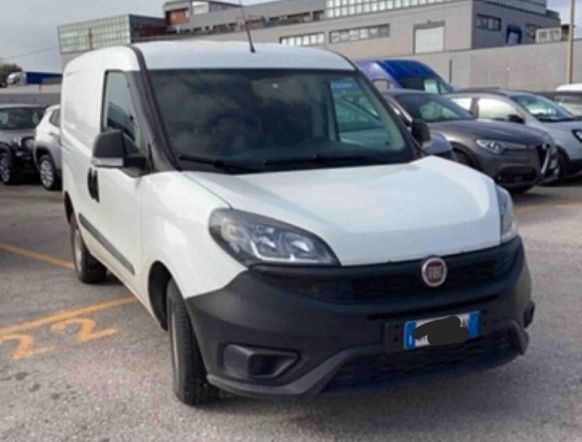 Fiat Doblo Doblò 1.6 MJT 105CV S&S PC-TN Cargo Lounge