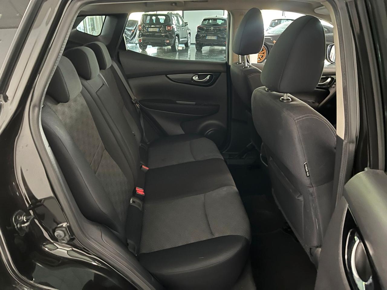 Nissan Qashqai 1.2 DIG-T Visia