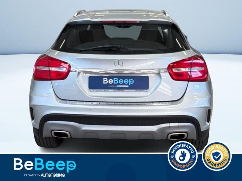 Mercedes-Benz GLA 200 D (CDI) PREMIUM 4MATIC AUTO
