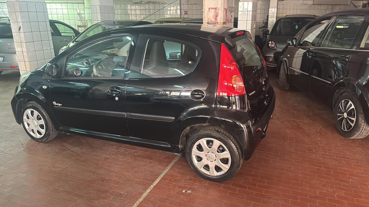 Peugeot 107 1.0 68CV 5p. Sweet Years