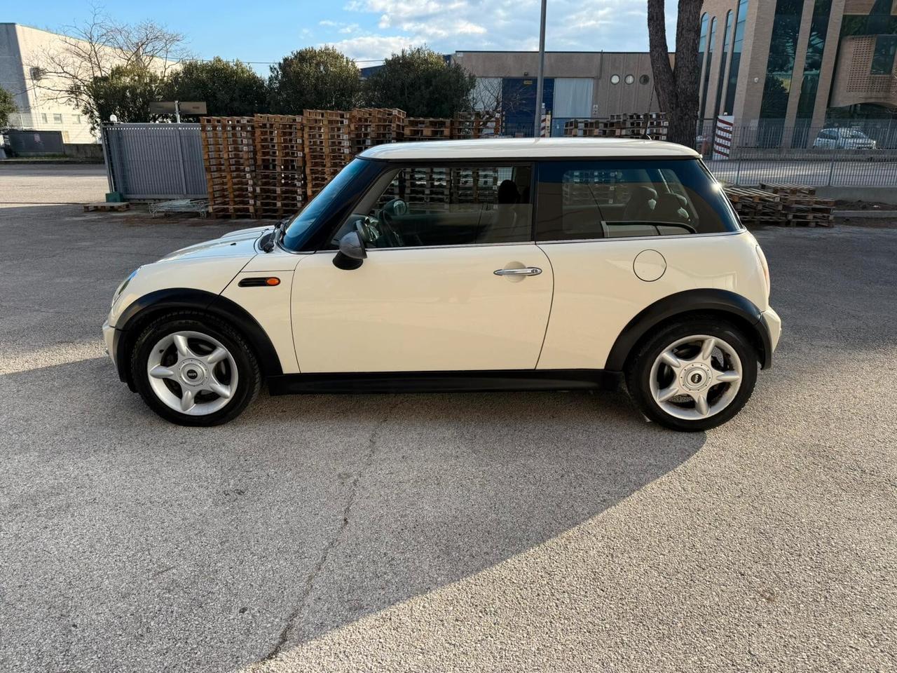 MINI ONE 1.4 DIESEL 2003 12 MESI DI GARANZIA