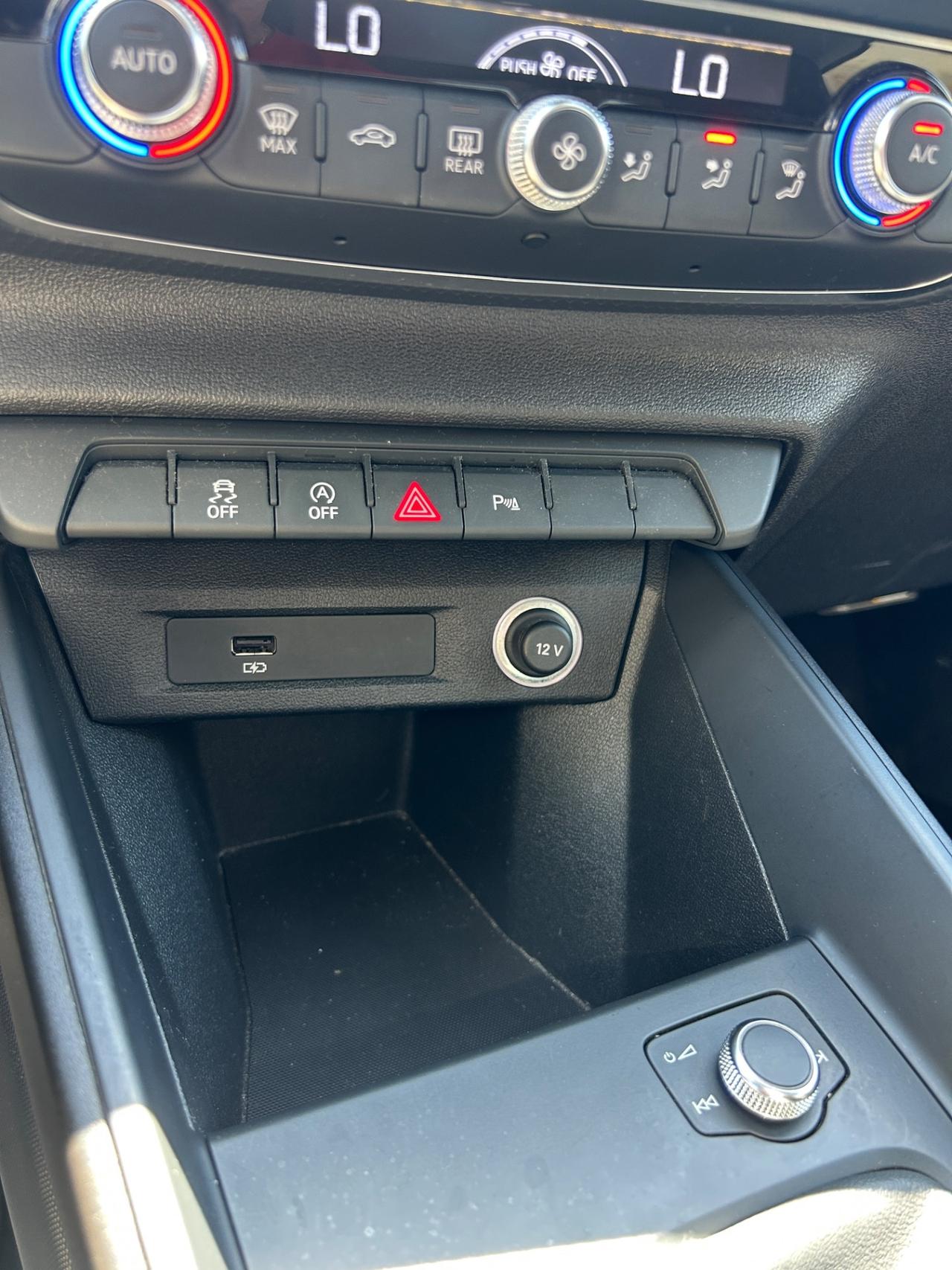 Audi A1 SPB 30 TFSI Advanced-2019/MATRIX/NAVI