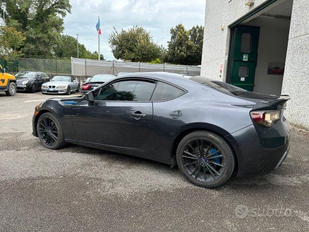 Subaru brz - 2013